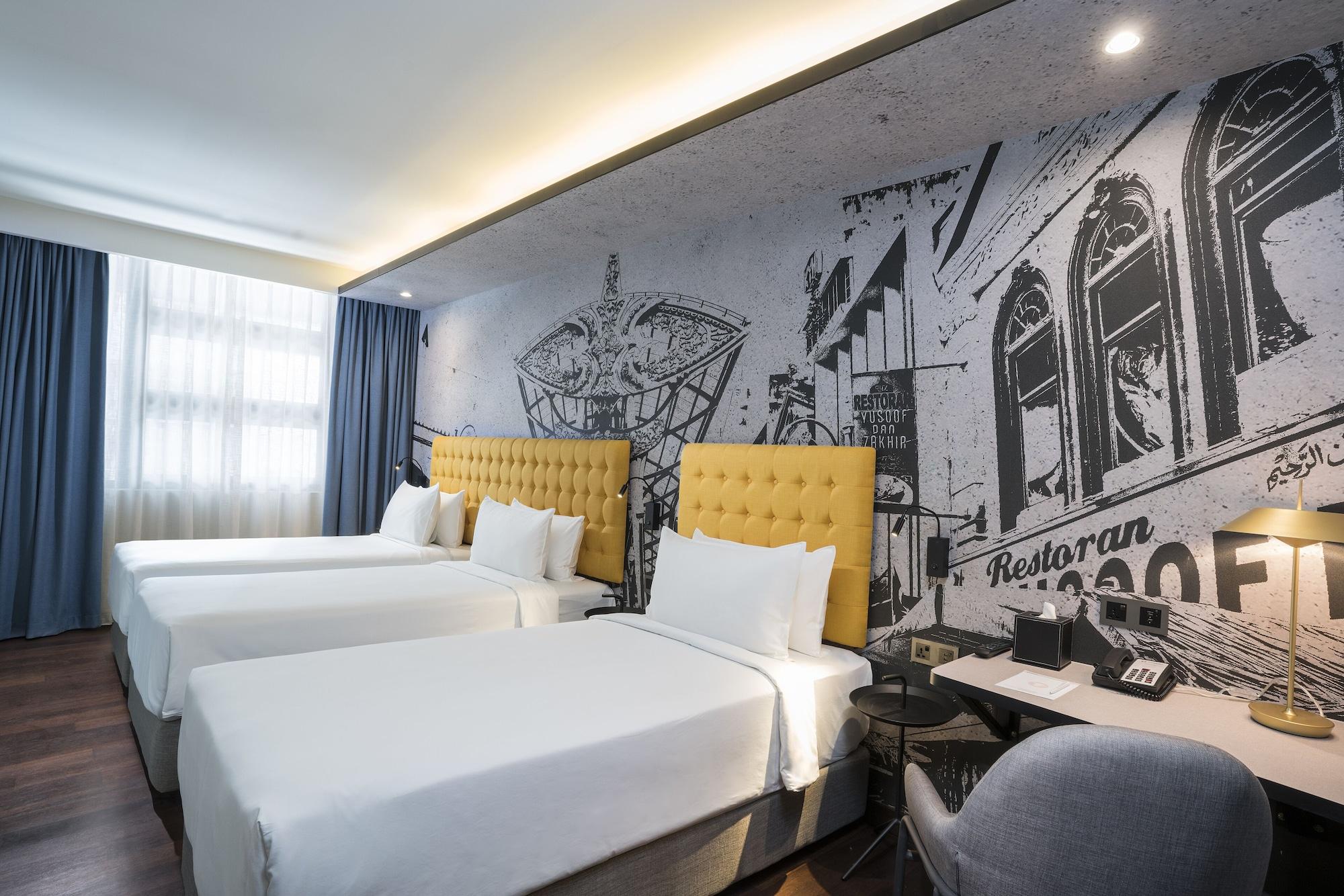 Travelodge Chinatown 4*