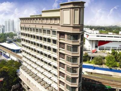 Travelodge Chinatown Hotel