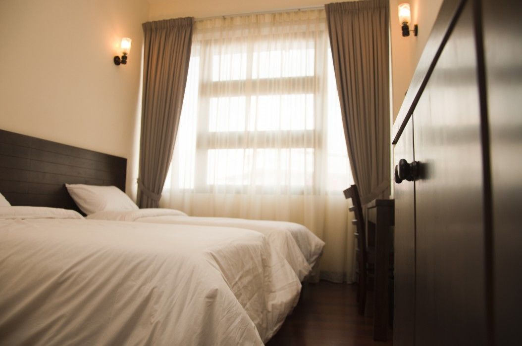 Travelodge Chinatown Hotel